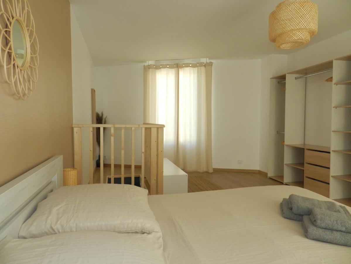 Le Duplex By Goodbnb - Proche Gare - 15Min Futuroscope Puvatya Dış mekan fotoğraf